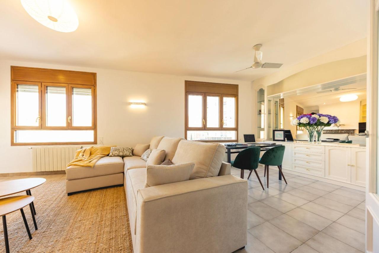 Bravissimo El Lleó, bright 4-bedroom apartment Gerona Exterior foto