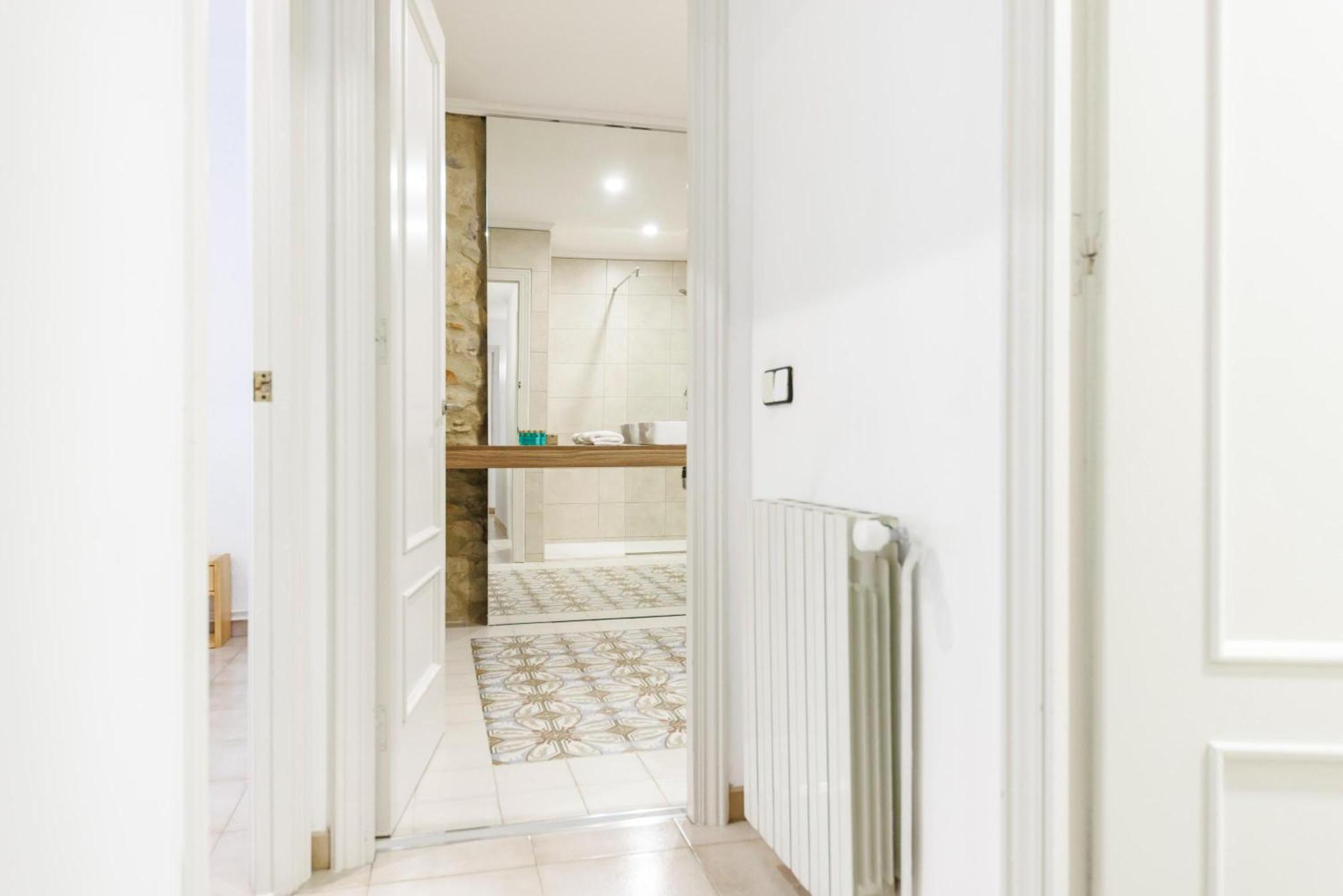 Bravissimo El Lleó, bright 4-bedroom apartment Gerona Exterior foto